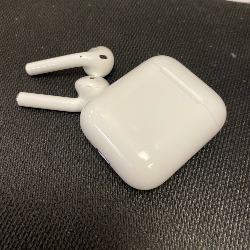 Apple AirPod series 1